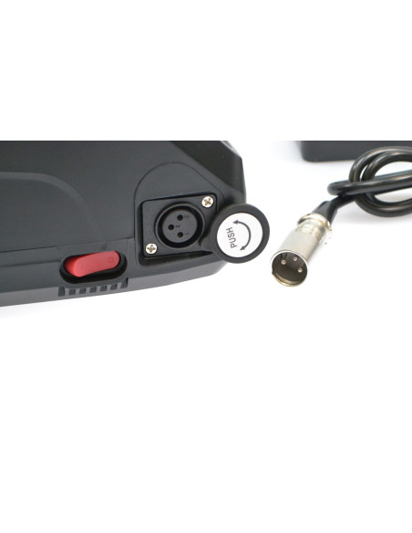 Köp 36V elcykelladdare här! XLR 3-pin plug. Output 42V / 2A. 451 SEK
